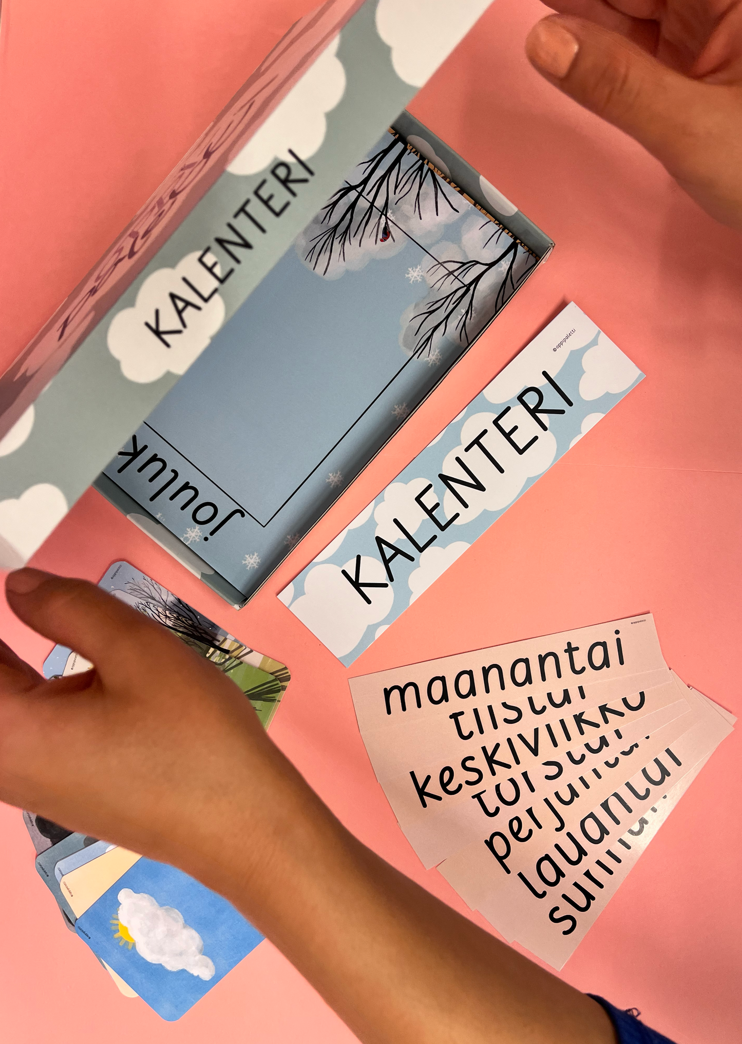 AURORA - Kalenteripaketti
